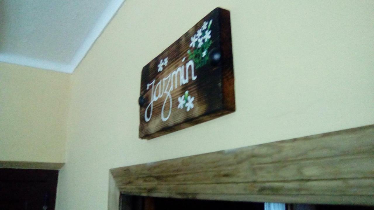 הוילה אל גסטור Casa Cuartel מראה חיצוני תמונה